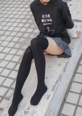年轻女教师韩国_1080P高清视频播放